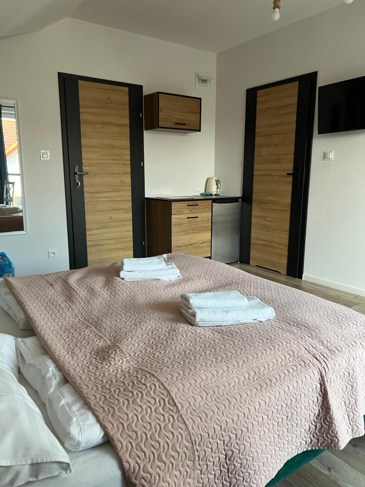 Appartement Czarny Baran à Dębki Extérieur photo